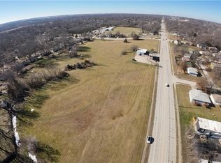 7905 High Grove Rd, Grandview, MO 64030