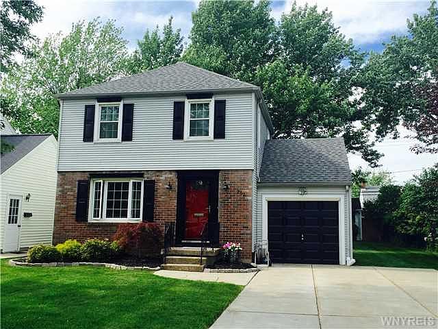1st image of 202 Southwood Dr