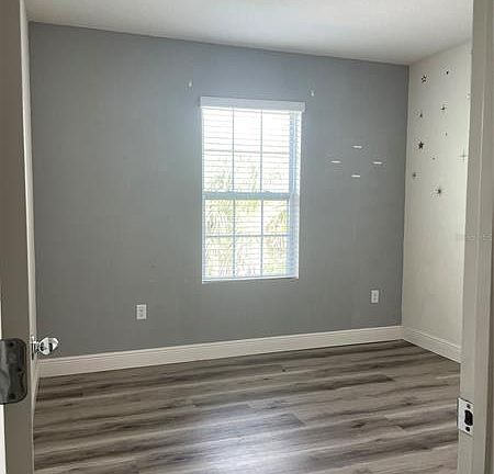 4th image of 224 Arbor Lakes Dr