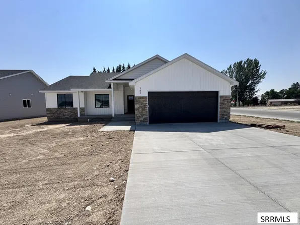 383 Wind River Dr, Shelley, ID 83274