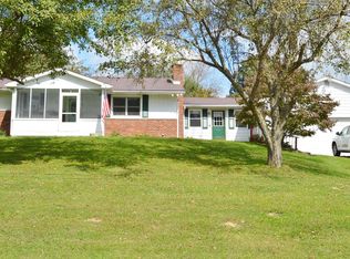 126 Marlyn Dr NE, Newark, OH 43055