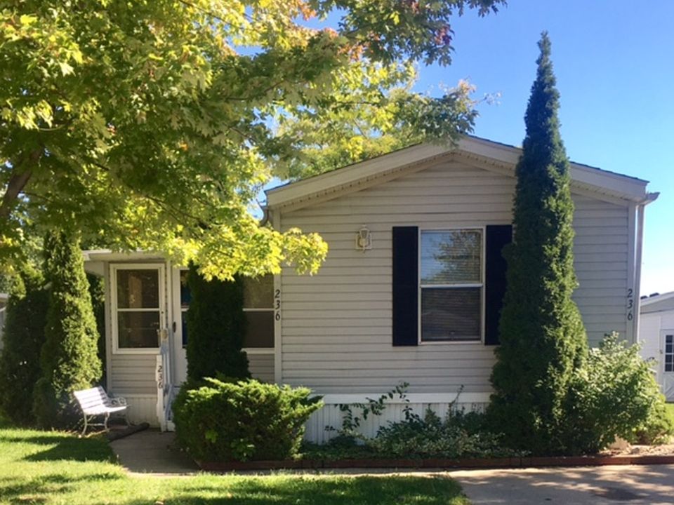 1st image of 236 Briarwood Trl