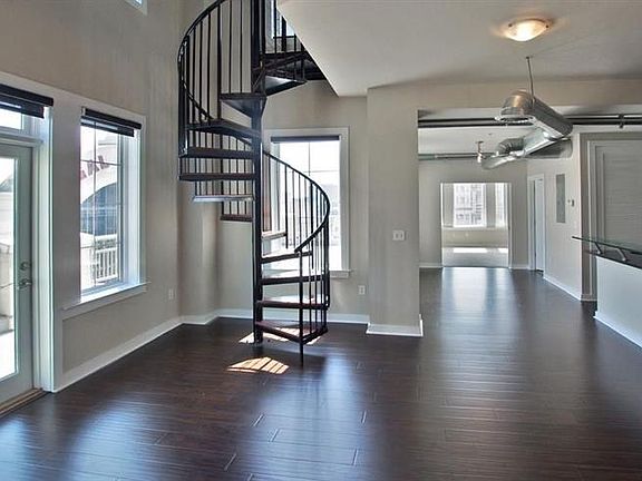 5th image of 264 19th St NW Unit 2404