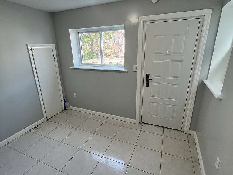 Cliff Ave — Photo 7