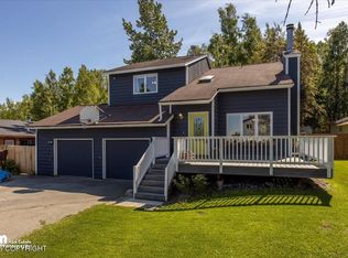 3930 Iona Cir, Anchorage, AK 99507