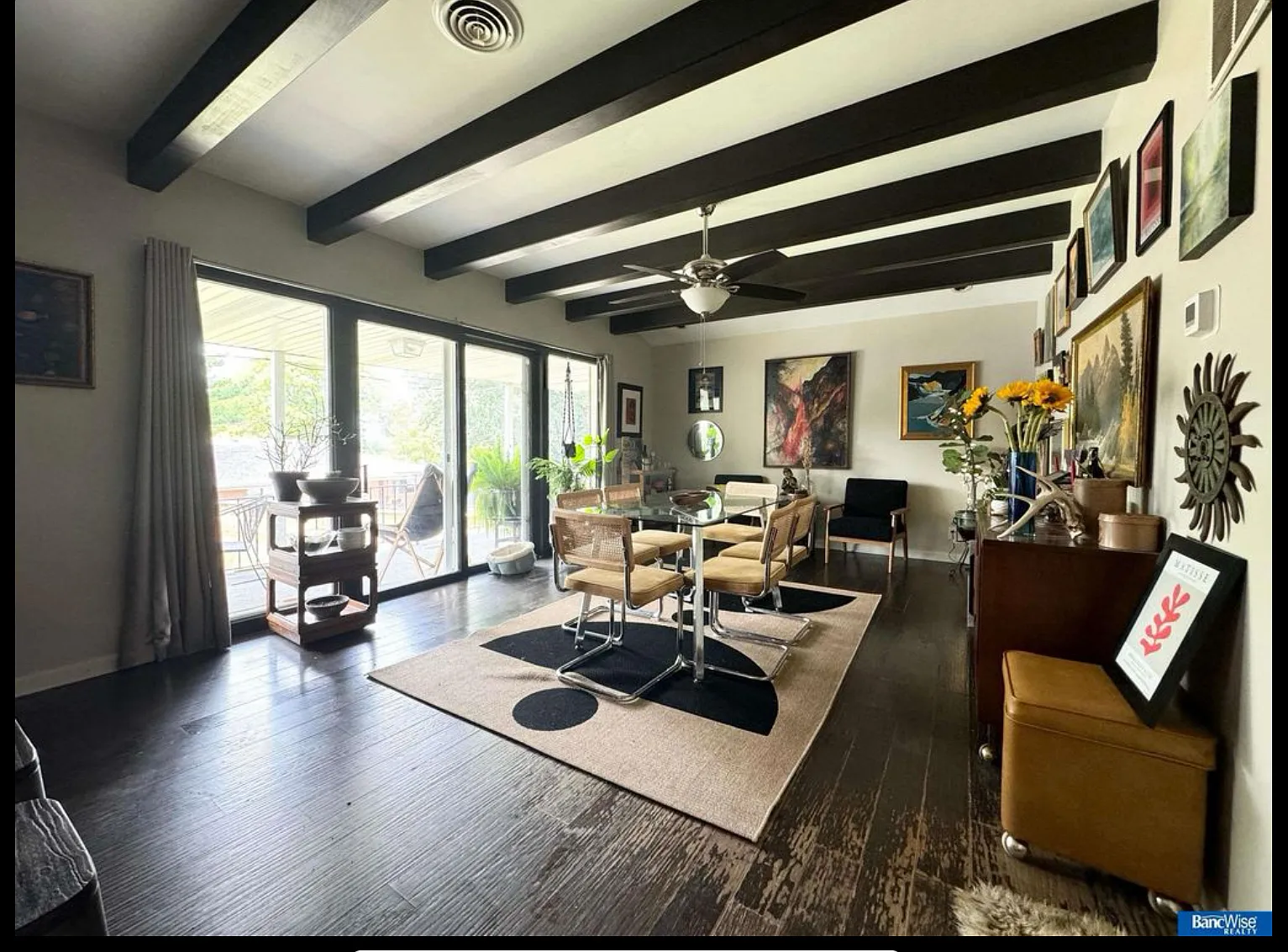 4 bed, 1800 sqft, $2,100 — Photo 3