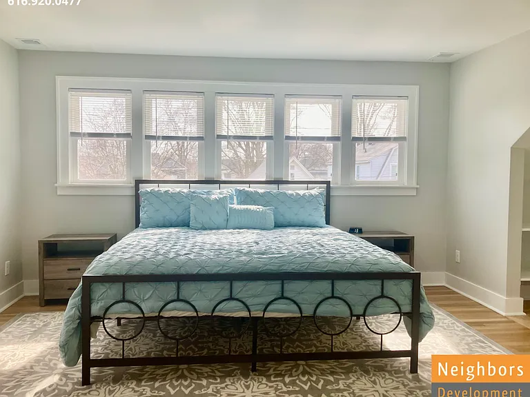 927 Arianna St NW — Photo 35