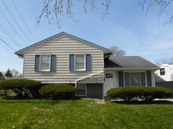 22250 Peach Tree Ave, Sauk Village, IL 60411