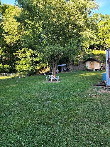 1st image of 188 Brooklawn Dr