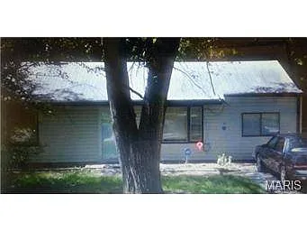 9725 Vickie Pl photo 1