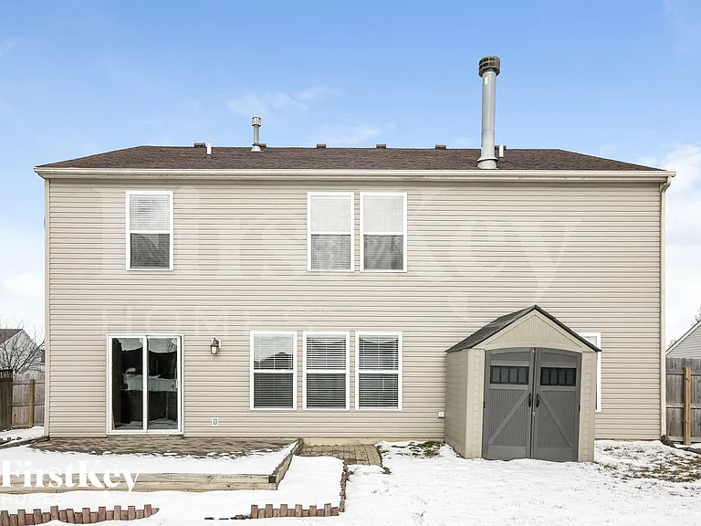 10019 Olympic Cir — Photo 14