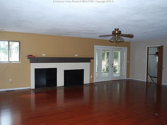 2nd image of 66 Pinewood Ln