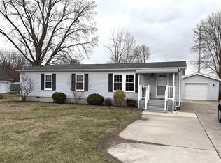 1720 Hemlock St, Monroe, MI 48162