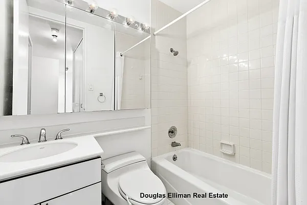 Rented by Douglas Elliman | media 7