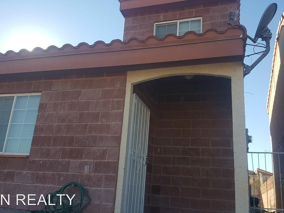 1st image of 3507 Oasis Dr