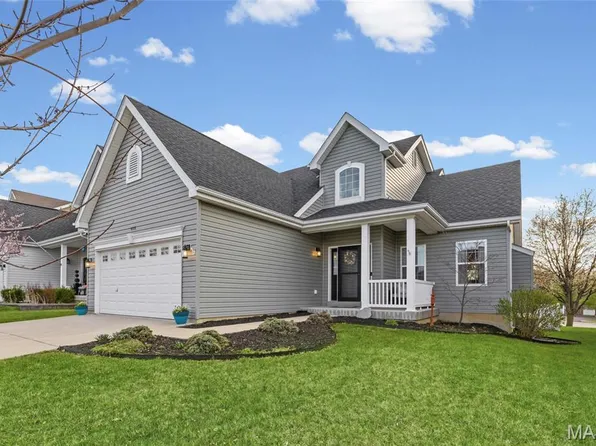 408 Hollowgate Ct, Lake Saint Louis, MO 63367