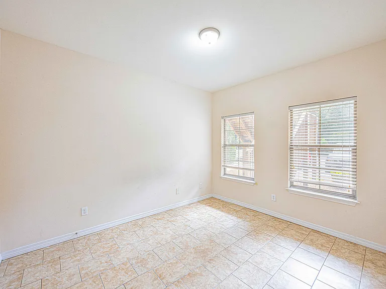 20969 Bishop Rd #2 — Photo 6
