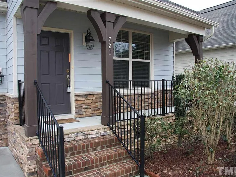 721 Sweet Laurel Ln — Photo 2
