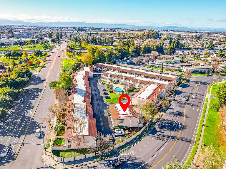 24054 La Paz Way — Photo 50