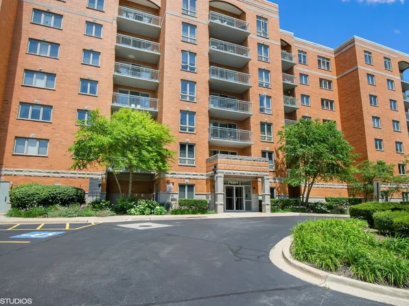 6801 N Milwaukee Ave APT 503, Niles, IL 60714