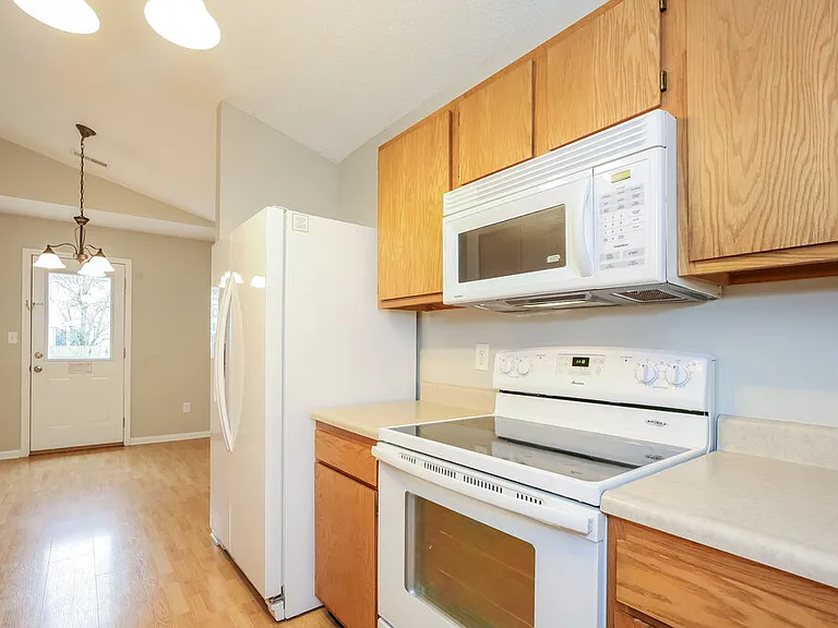 280 Harts Ford Way — Photo 7