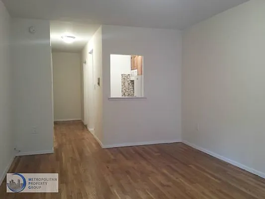 Rented by Metropolitan Property Group | media 26