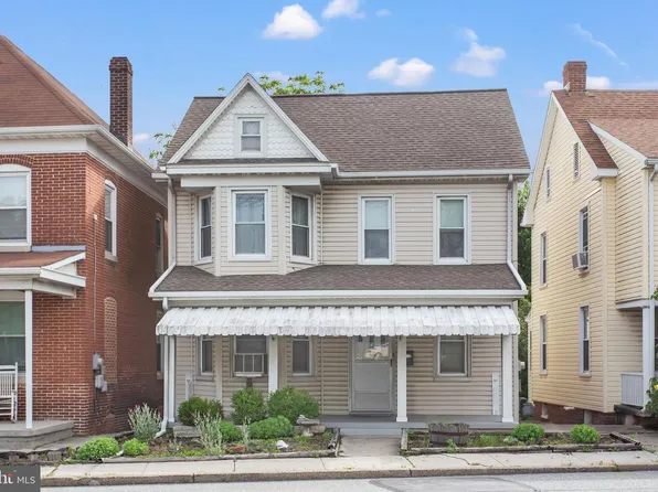 892 Baltimore St, Hanover, PA 17331
