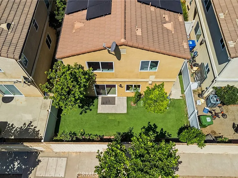 9427 Lemona Ave #20 — Photo 26