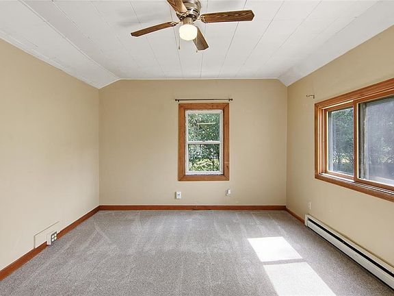 3rd image of 2718 North Lane