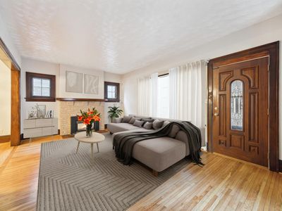 107 Milton St N, Saint Paul, MN, 55104