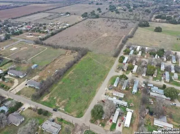 0 Ave P & 11th LOT A0248, Hondo, TX 78861