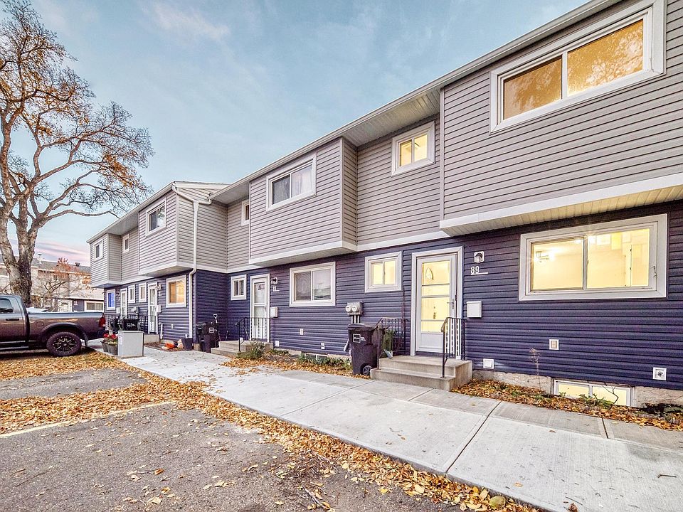 1st image of 89 Habitat Cres NW