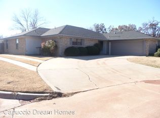 313 NW Ridgeview Way, Lawton, OK 73505