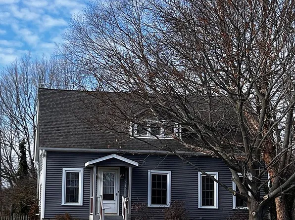 513 N College Ave, Geneseo, IL 61254