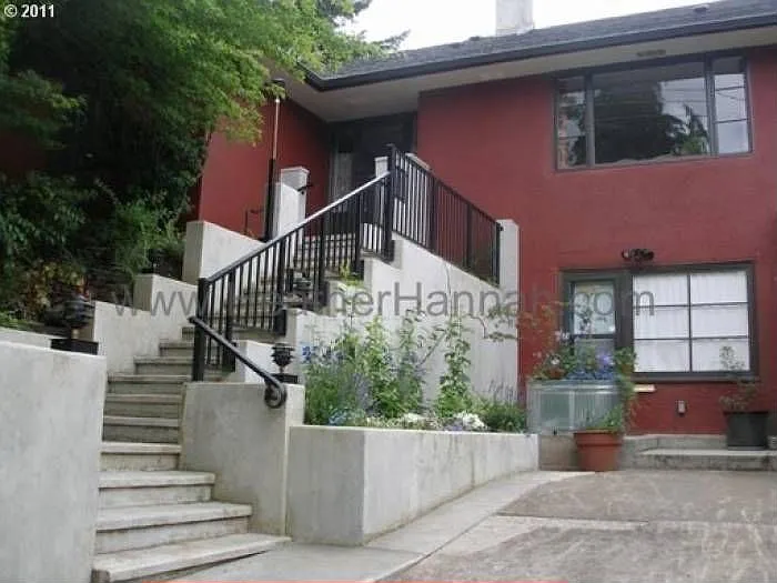 2730 Emerald St photo 1