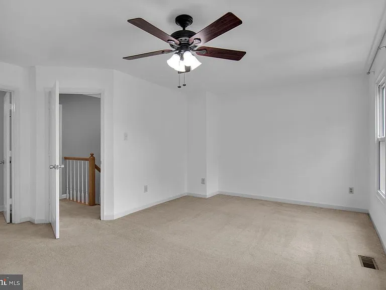 3610 Eagle Rock Ct — Photo 28