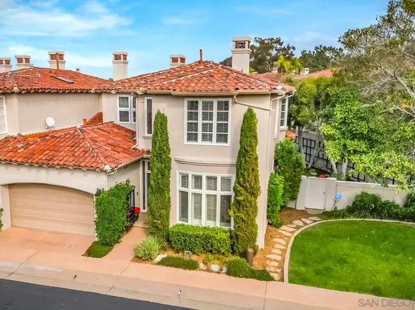 9629 Claiborne Sq, La Jolla, CA 92037