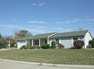 6015 Picacho Dr, Fort Wayne, IN 46825