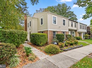 57 Oak Shade Rd, Gaithersburg, MD 20878