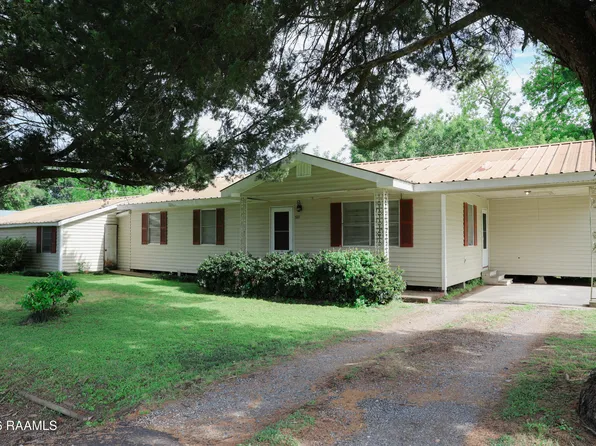511 2nd St, Krotz Springs, LA 70750