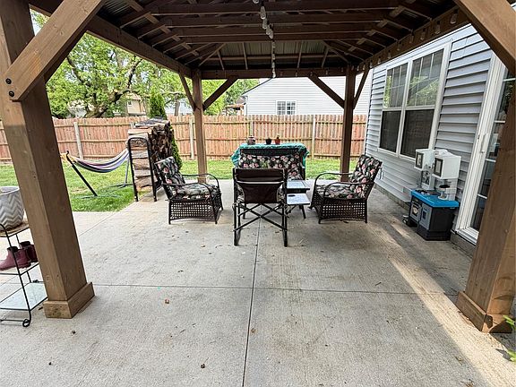 5th image of 38798 Covington Dr