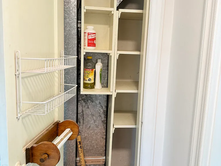 2nd Floor Linen