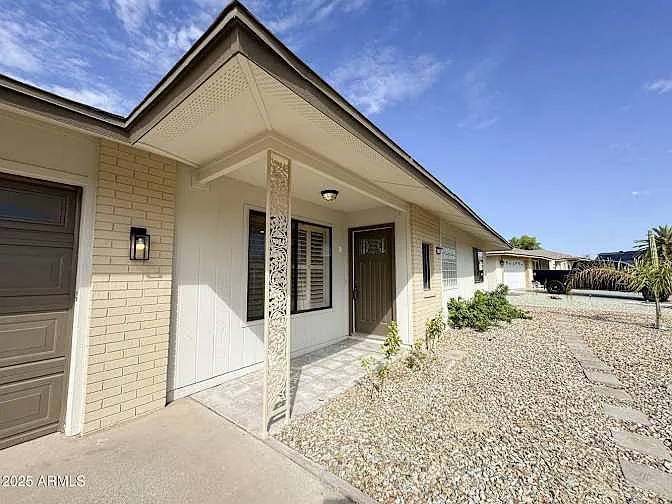 2 bed, 2039 sqft, $850 — Photo 2