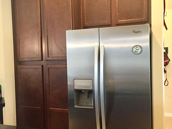 KitchenFridge