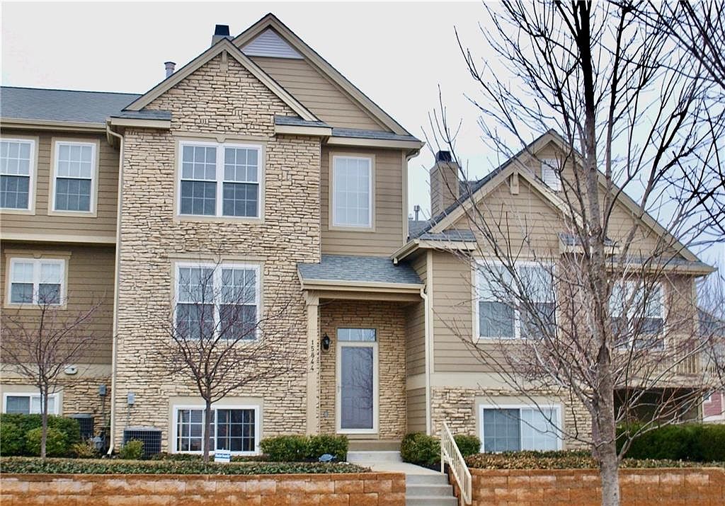 15844 Foster St, Overland Park, KS 66223 Zillow
