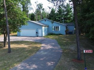 W5633 Deer Park Dr, New Lisbon, WI 53950