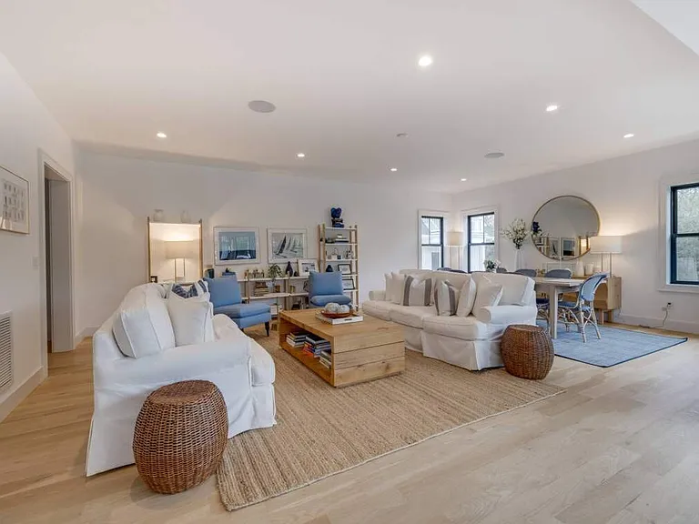 13 Brander Pkwy — Photo 12