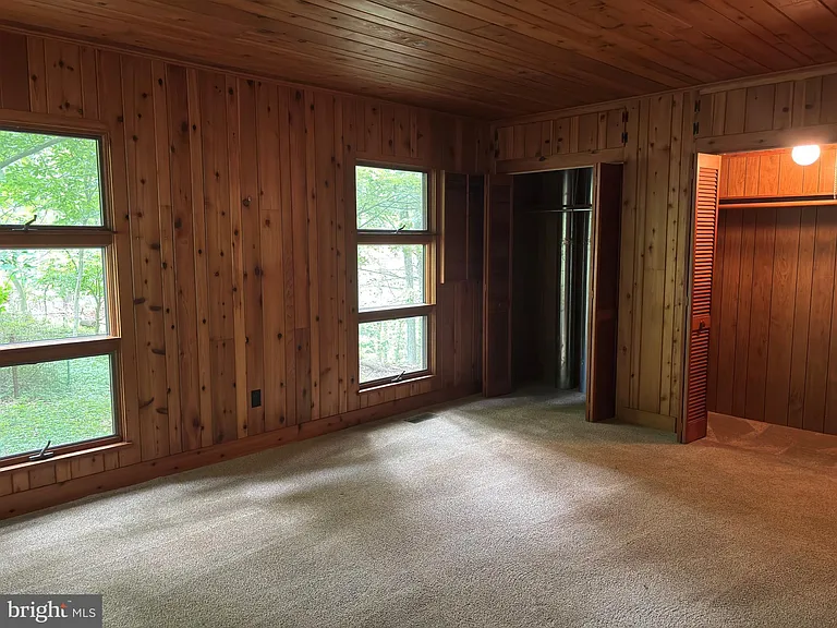 6489 Old Carversville Rd — Photo 9