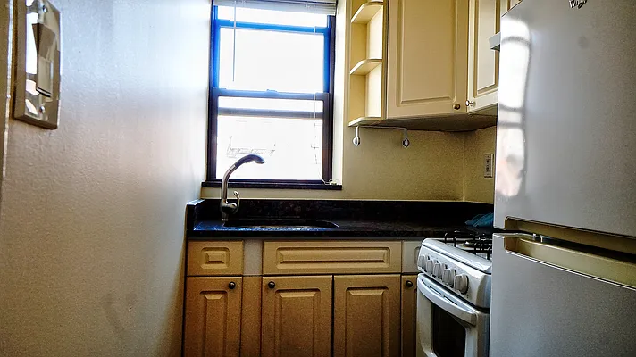 Rented by Compass | media 4