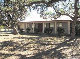 8770 State Highway 16 S, Pipe Creek, TX 78063